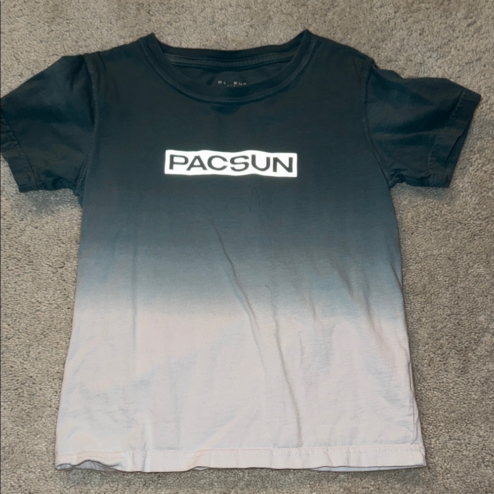 PacSun t shirt